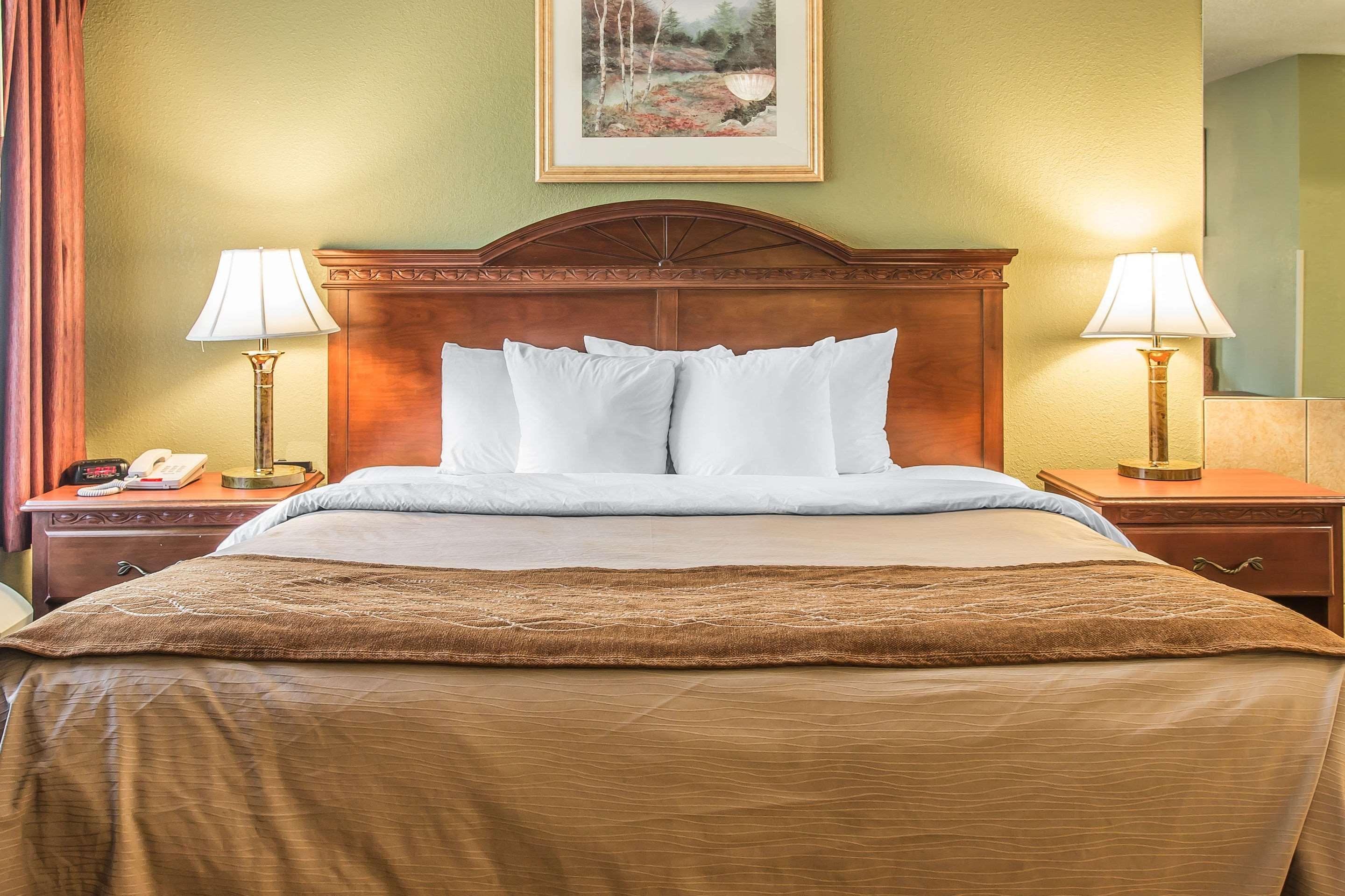 Quality Inn & Suites Ann Arbor Hwy 23 Екстер'єр фото